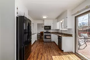 529 S Magnolia Ln, Denver, CO 80224 - Photo 4