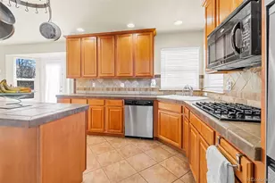 320 Short Dr, Dacono, CO 80514 - Photo 6