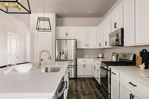 5191 Willow Way, Denver, CO 80238 - Photo 4