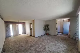 4571 Abilene St, Denver, CO 80239 - Photo 2
