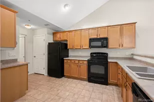 1995 South Espana Court, Aurora, CO 80013 - Photo 18