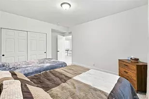 58 S Oak Hill Ct, Aurora, CO 80018 - Photo 38