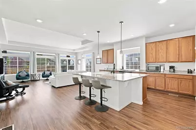 58 S Oak Hill Court, Aurora, CO 80018 - Photo 2