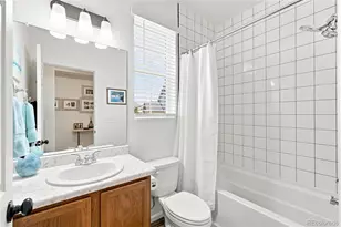 58 S Oak Hill Ct, Aurora, CO 80018 - Photo 28