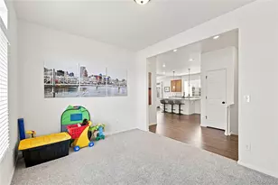 58 S Oak Hill Ct, Aurora, CO 80018 - Photo 24