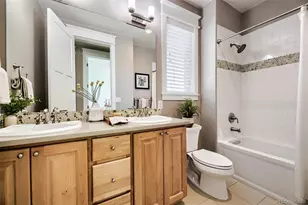3275 S Logan St, Englewood, CO 80113 - Photo 24