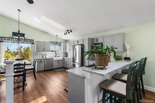 10549 Clermont Way, Thornton, CO 80233 - Photo 8