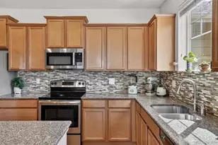 75 N Newcastle Ct, Aurora, CO 80018 - Photo 6