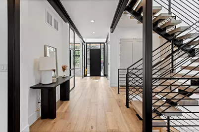 959 S Vine Street, Denver, CO 80209 - Photo 2