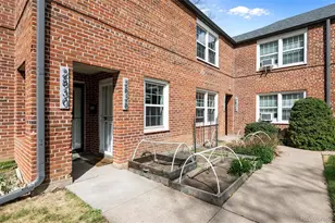 2828 Jasmine St, Denver, CO 80207 - Photo 4