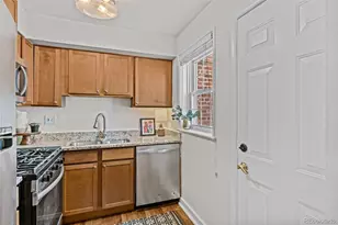 2828 Jasmine St, Denver, CO 80207 - Photo 16