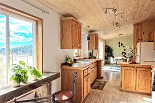 891 S Mountain Estates Rd, Florissant, CO 80816 - Photo 18