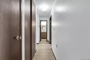 512 E Monroe Dr, Fort Collins, CO 80525 - Photo 14