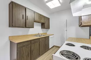 512 E Monroe Dr, Fort Collins, CO 80525 - Photo 12