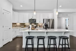 6311 Stable View St, Castle Pines, CO 80108 - Photo 10