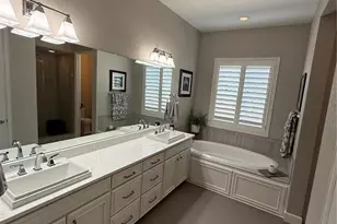 27505 E Elmhurst Pl, Aurora, CO 80016 - Photo 16