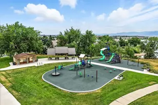 1681 W Canal Cir, Littleton, CO 80120 - Photo 24