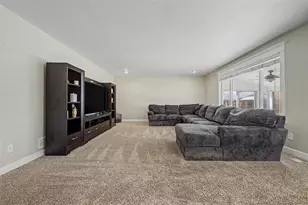 2035 E 125th Pl, Thornton, CO 80241 - Photo 8