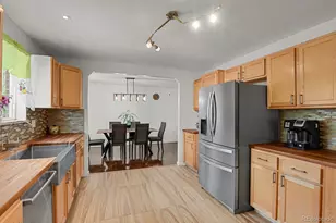 363 Toledo St, Aurora, CO 80011 - Photo 10