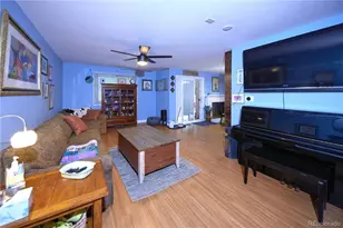 2915 S Lansing Way, Aurora, CO 80014 - Photo 2