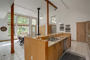 11220 S Deer Creek Rd, Littleton, CO 80127 - Photo 10