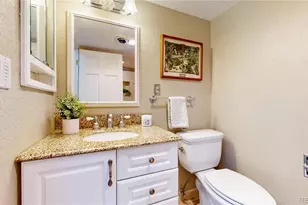 11 Robincrest Ln, Littleton, CO 80123 - Photo 38