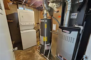 1919 Wynkoop Dr, Colorado Springs, CO 80909 - Photo 12