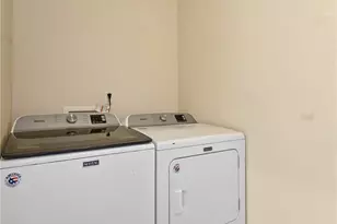 1315 S Chambers Rd, Aurora, CO 80017 - Photo 14