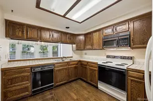 1581 E Nichols Cir, Centennial, CO 80122 - Photo 10