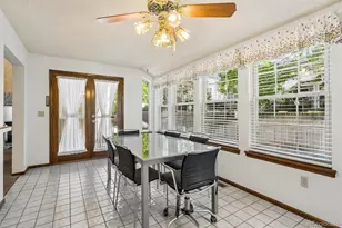 1581 E Nichols Cir, Centennial, CO 80122 - Photo 8