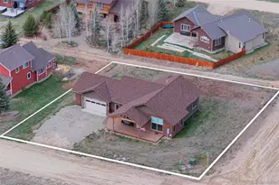 555 E Sumner Ave, Hot Sulphur Springs, CO 80451 - Photo 2