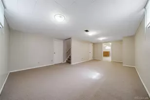 341 Newark St, Aurora, CO 80010 - Photo 28