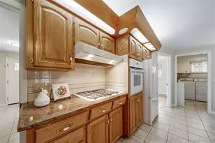 341 Newark St, Aurora, CO 80010 - Photo 16