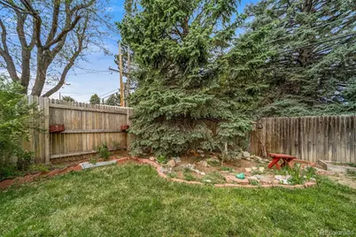 341 Newark Street, Aurora, CO 80010 - Photo 42