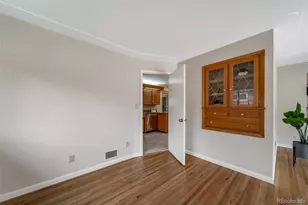 341 Newark St, Aurora, CO 80010 - Photo 10