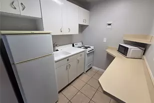 197 E Powers Ave, Littleton, CO 80121 - Photo 4