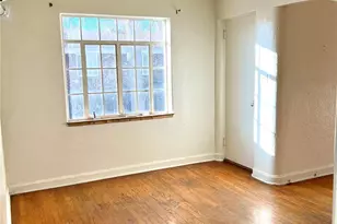 320 S Dale Ct, Denver, CO 80219 - Photo 8