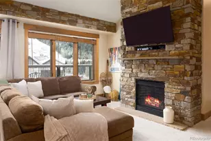 53 Hunki Dori Ct, Dillon, CO 80435 - Photo 2