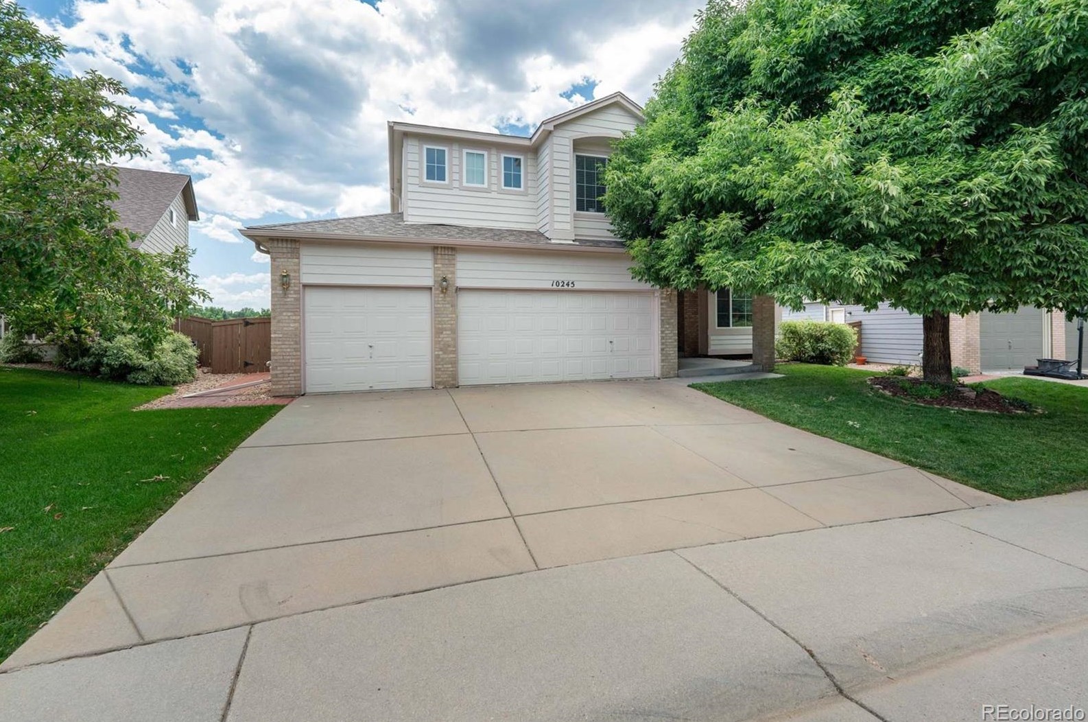 10245 Silver Maple Cir, Littleton, CO 80129-5425