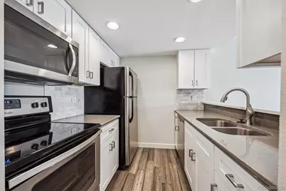 4273 S Salida Way #1, Aurora, CO 80013 - Photo 8