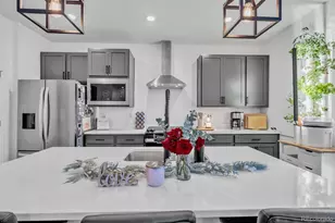 220 S Vandriver Wy, Aurora, CO 80018 - Photo 10