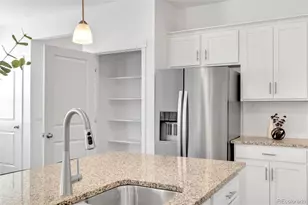 212 S Uriah St, Aurora, CO 80018 - Photo 6