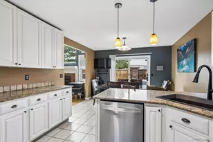 4825 S Ammons St, Littleton, CO 80123 - Photo 6