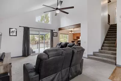18555 E Saratoga Place, Aurora, CO 80015 - Photo 6