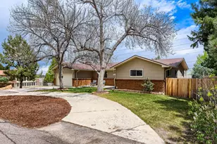 8102 S Carr Ct, Littleton, CO 80128 - Photo 2