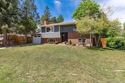 7175 S Penrose Court, Centennial, CO 80122 - Photo 2