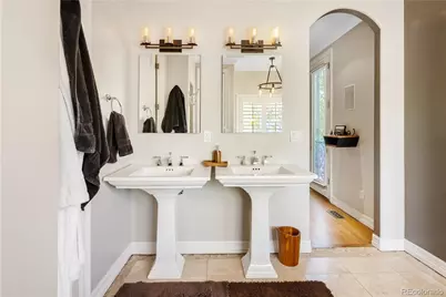 2527 Tremont Place, Denver, CO 80205 - Photo 22
