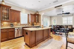 2527 Tremont Pl, Denver, CO 80205 - Photo 6
