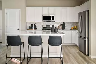 23722 E 33rd Pl, Aurora, CO 80019 - Photo 2