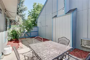 2490 S Worchester Ct, Aurora, CO 80014 - Photo 34
